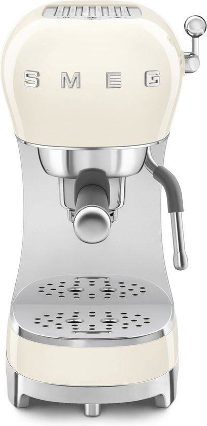 Smeg ECF02CREU Espresso apparaat aanbieding